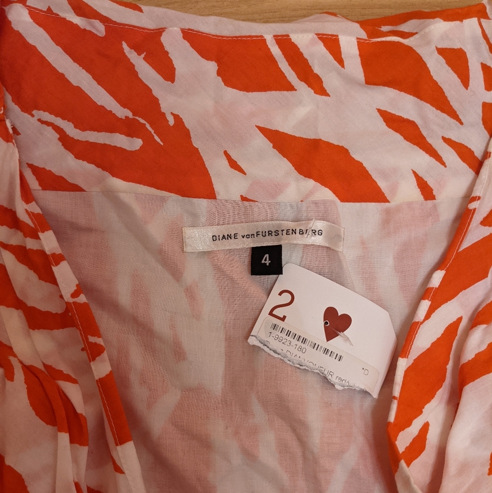 DVF Red Pattern Dress - Picture 5 of 10